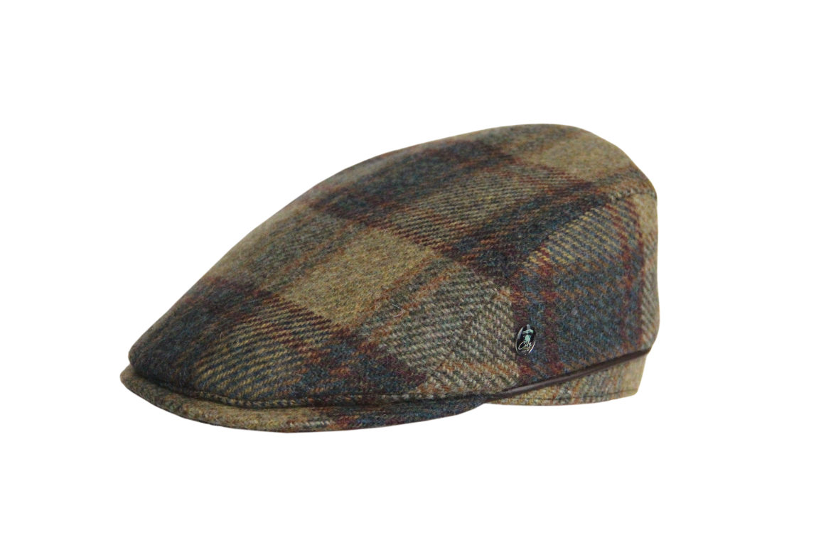 Beige flat cap.